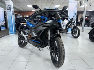 Motocicleta Quality Stash de 190 millas y 14.4 kW - Product Image 4