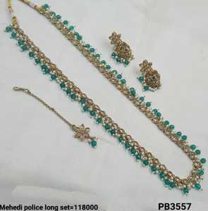 Bijoux les plus à la mode pour la fonction de mariage indien pierre CZ cloutée avec perle travail Long collier ensemble boucles d'oreilles & Mangtika ensemble - Product Image 3