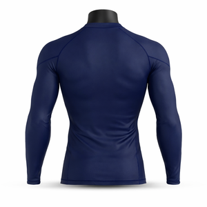 Camiseta de compresión para hombre de color sólido personalizada a precio económico con material de alta calidad y fácil de lavar. - Product Image 2