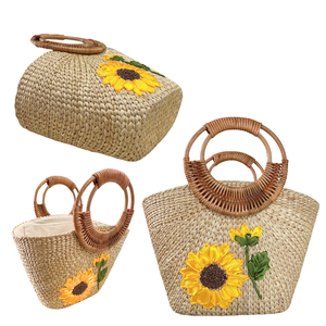 Bolsos de jacinto de agua Tu nuevo accesorio favorito - Product Image 1