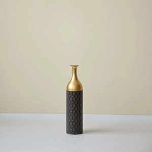 Black Simple <b>Vase</b> With Gold Detailing Perfect <b>For</b> Bedroom Study Desk Living Room Lounge And Creative Gift Or <b>Decorative</b> Use - Product Image 3
