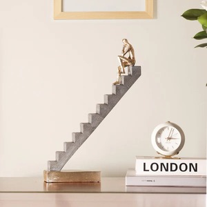 Estatuilla moderna en Diseño de escalera, pieza de exhibición de mesa, decoración elegante para el hogar y la Oficina, exhibición de regalo, símbolo de progreso y crecimiento - Product Image 4