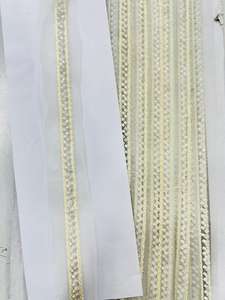 Garniture en dentelle brodée personnalisée décoration strass vert paillettes bordures de perles coupe en dentelle pour robe de mariée vêtement - Product Image 3