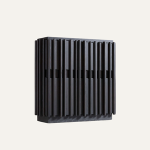 Armoire de rangement de salon contemporaine à 2 étagères en bois de mindi cannelé, fabriquée à la main, écologique et durable - Product Image 2