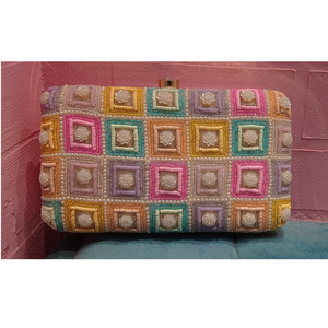 Evening Bridal <b>Clutch</b> <b>Bag</b> Embroidered Silk Party <b>Wedding</b> Purse with Geometric Pattern Satin Lining Metal Material - Product Image 4