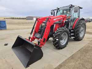 รถแทรกเตอร์ตักดิน Massey Ferguson 5M.145 140 แรงม้า ปี 2026 ใหม่/มือสอง ขายส่ง จัดส่งรวดเร็ว - Product Image 1