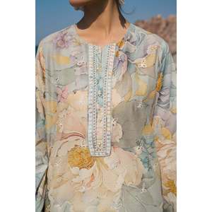 Conjunto de traje de mujer bordado e impreso en tela de algodón SF-4121 - Product Image 4