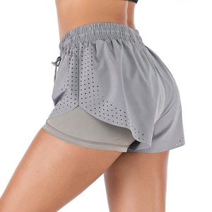 Venta al por mayor de nailon para entrenamiento de levantamiento de glúteos personalizado atlético a juego Sexy gimnasio Fitness verano Yoga Biker mujeres pantalones cortos conjuntos - Product Image 5