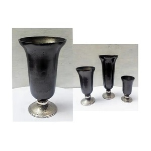 Florero de aluminio niquelado con acabado dorado brillante, estilo americano moderno, personalizado, de lujo, elegante, en oferta, para el hogar, bodas y flores. - Product Image 3