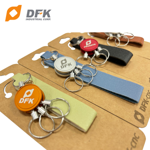 Llavero de aleación de aluminio personalizable con cuero de microfibra - Product Image 6