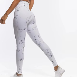 Leggings de yoga à imprimé marbre pour femmes taille haute avec poches | Collants d'entraînement de fitness | Pantalons de sport extensibles pour femmes - Product Image 1