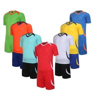 Custom Quick Dry 100% Polyester Soccer Jersey Set Uniform Kits Stretch Anti-Bacterial Features Custom Colors for Soccer Players - Product Image 5