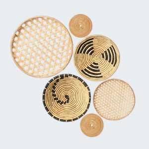 Ensemble de 6 paniers muraux en rotin, bambou et jonc de mer aux tons terreux en provenance du Vietnam avec des accents variés pour la décoration intérieure - Product Image 6