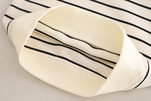 Set Due Pezzi per Neonati Maschi: Camicia a Maniche Lunghe e Pantaloncini in Cotone con Stampa Cartoon per Primavera e Autunno - Product Image 5