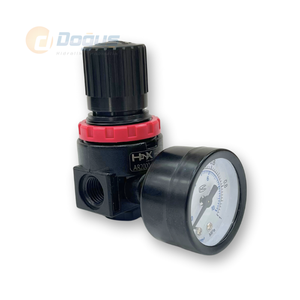 AR2000 1/4 Inch Pressure Regulator with <b>Gauge</b> - Product Image 2