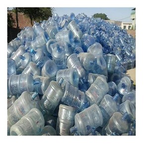 เศษขวดน้ำ PC สีฟ้าที่มีความบริสุทธิ์สูงสำหรับการขายสั่งซื้อจำนวนมากสำหรับการแปรรูปและรีไซเคิลอุตสาหกรรมพลาสติก - Product Image 4