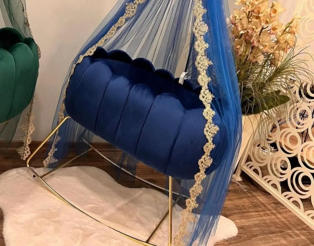 New Design Luxury Newborn Baby Crib With Own Curtain Turkish Origin baby cot bassinet