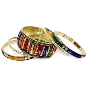 QUALITY ENTERPRISES Brazaletes de Latón Hechos a Mano para Mujer, Ecológicos, Duraderos y Elegantes - Product Image 2