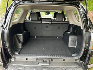 2024 4 Runner TRD Pro 4WD, différentiel arrière à verrouillage automatique (5 vitesses) SUV/Crossover, non modifié - Product Image 6