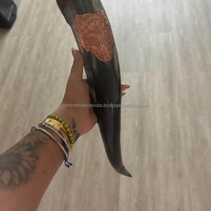 Cuerno de buey natural Cuerno de bebida vikingo para hidromiel y cerveza Ágata Precio más barato Cuerno de bebida vikingo de alta calidad - Product Image 3