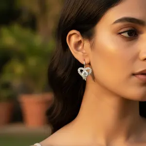 Boucles d'oreilles en argent 925 pour femmes avec zircone cubique plaqué or 18 carats Or rose tendance Coupe poire Diamant pour fiançailles - Product Image 2