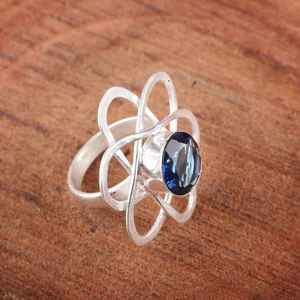 Bague Topaze Bleue de Londres en Argent Sterling 925 Plaqué Rhodium, Bijou Vintage Fait Main, Cadeau de Fête pour Femme, Pierre de Naissance de Février - Product Image 3