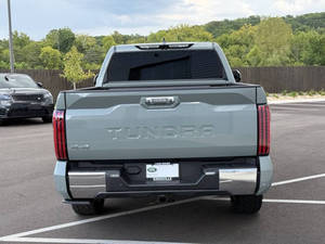 Nueva Toyota Tundra Edición 1794 Estándar 2024 - Product Image 5