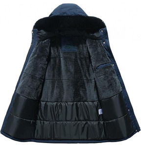 Chaqueta acolchada holgada de invierno para mujer con cuello alto y capucha, de secado rápido, transpirable, estilo urbano. - Product Image 4