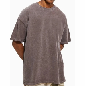 เสื้อยืดสำหรับผู้ชายเสื้อยืดผ้าฝ้ายธรรมดาบ็อกซี่ฟิตแอซิดโอเวอร์ไซส์ล้างกรดซักได้ออกแบบกราฟิกแบบวินเทจ - Product Image 1