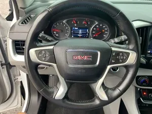 GMC Terrain SLE 2018 Certificado - Product Image 2