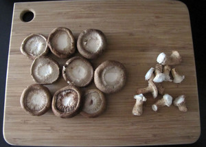 Tige de shiitake de champignon séchée à double coupe, 100% nouvelle culture avec un bon prix, vente d'usine - Product Image 6