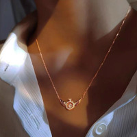 Bas quantité minimale de commande 10 pièces en gros bijoux pendentif plaqué or strass coeur ailes d'ange collier