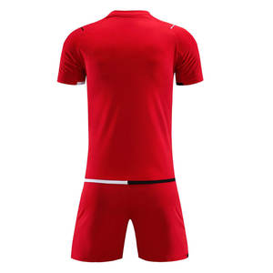 Uniforme de Fútbol Personalizado para Adultos, Transpirable, Ligero y de Secado Rápido, Venta Especial OEM, Manga Corta - Product Image 3
