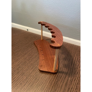 Elegante soporte para bolígrafos de resina blanca con diseño cuadrado limpio Organizador de escritorio de metal para almacenamiento de papelería de oficina y uso de reloj - Product Image 4