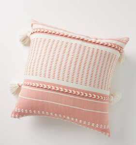 Housse de coussin tissée décorative motif floral - Product Image 1