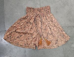 Pantalones cortos de seda de verano unisex, ropa de salón ligera, diseño de colores surtidos, pantalones cortos bohemios de seda Hippie, pantalones cortos bohemios para festivales - Product Image 3