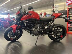 Motocicleta Deportiva Ducati Monster Plus Roja Modelo 2025, Nueva, Garantía de 5 Años, Soporte Personalizado OBM, Opción de Financiamiento DIY Disponible - Product Image 3