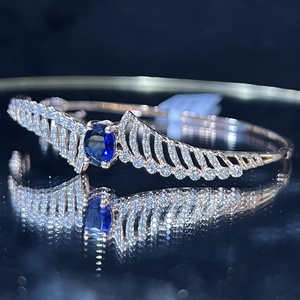 Bracelet à breloques en or jaune et blanc massif 14K 18K VDS, diamant naturel taille brillant, certifié par un tiers, élégant et luxueux pour femme - Product Image 5