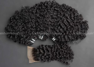 Cheveux bouclés d'Eurasie de qualité supérieure, de 8 à 32 pouces, pour tissage et closure frontale à prix avantageux - Product Image 1