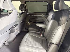 สภาพดีเยี่ยม ปี 2024 คีอา อี-วี9 แลนด์ ขับเคลื่อนสี่ล้อ 4 ประตู รถอเนกประสงค์ - Product Image 6