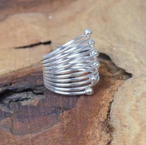 Anillo de bola de plata de banda múltiple, anillo hecho a mano de plata 925, joyería, anillo de bola en espiral, elegante anillo liso de plata de banda múltiple, regalo para ella - Product Image 3