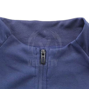 ชุดวอร์มสำหรับผู้ชายชุดกีฬาแบบลำลอง - Product Image 2