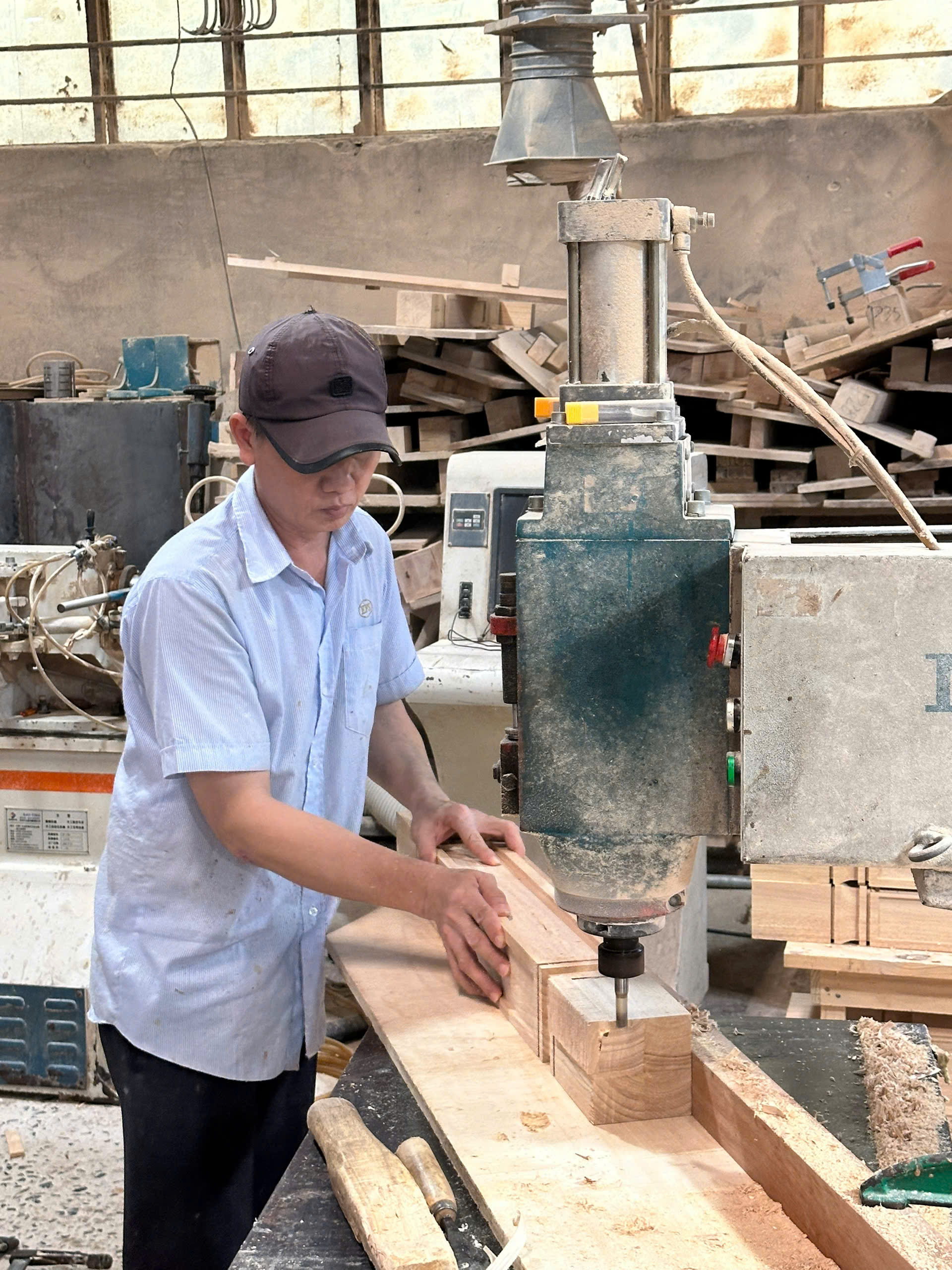 french coffee table wooden leg