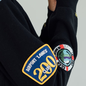 เสื้อฮู้ดซิปปักลาย Autumn Patch ผู้ผลิต OEM เสื้อผ้าสตรีทแวร์ระดับพรีเมียม รับปักลายตามสั่ง มีบริการติดป้ายแบรนด์ส่วนตัว - Product Image 4