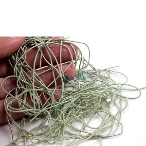 Fil de cuivre fin rond et lisse brodé à la main - Product Image 4