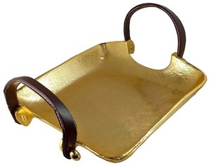 ถาดเสิร์ฟโลหะรูปวงรี ดีไซน์หรูหรา ผิวสัมผัสธรรมชาติอ่อนๆ เป็นมิตรกับสิ่งแวดล้อม เหมาะสำหรับเสิร์ฟขนมปัง ผลไม้ หรืออาหารจานเล็ก - Product Image 5