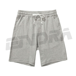 กางเกงขาสั้นผ้าฝ้ายสีเทาสำหรับผู้ชายสำหรับฤดูร้อนเนื้อผ้าระบายอากาศได้ดีดีไซน์ทันสมัยและสวมใส่สบายเหมาะสำหรับถนนแฟชั่นแบบลำลอง - Product Image 1