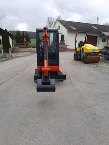 รถขุดขนาดเล็ก Kubota KX016-4 1.6 ตัน รถขุดตีนตะขาบขนาดเล็ก 1.7 ตัน |   รถขุดขนาดเล็ก Kubota U17-3a 1.7T รุ่นดั้งเดิม - Product Image 2
