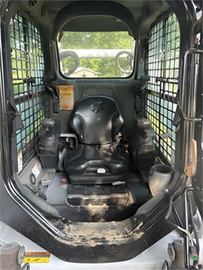 Équipement de construction multifonctionnel résistant fonctionnant puissant de machines de boeuf de dérapage de 2013 BOBCAT T750 - Product Image 2