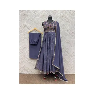 Designer de mode de luxe de qualité supérieure belle fausse georgette lourde Kurti avec travail de broderie à prix compétitif - Product Image 1